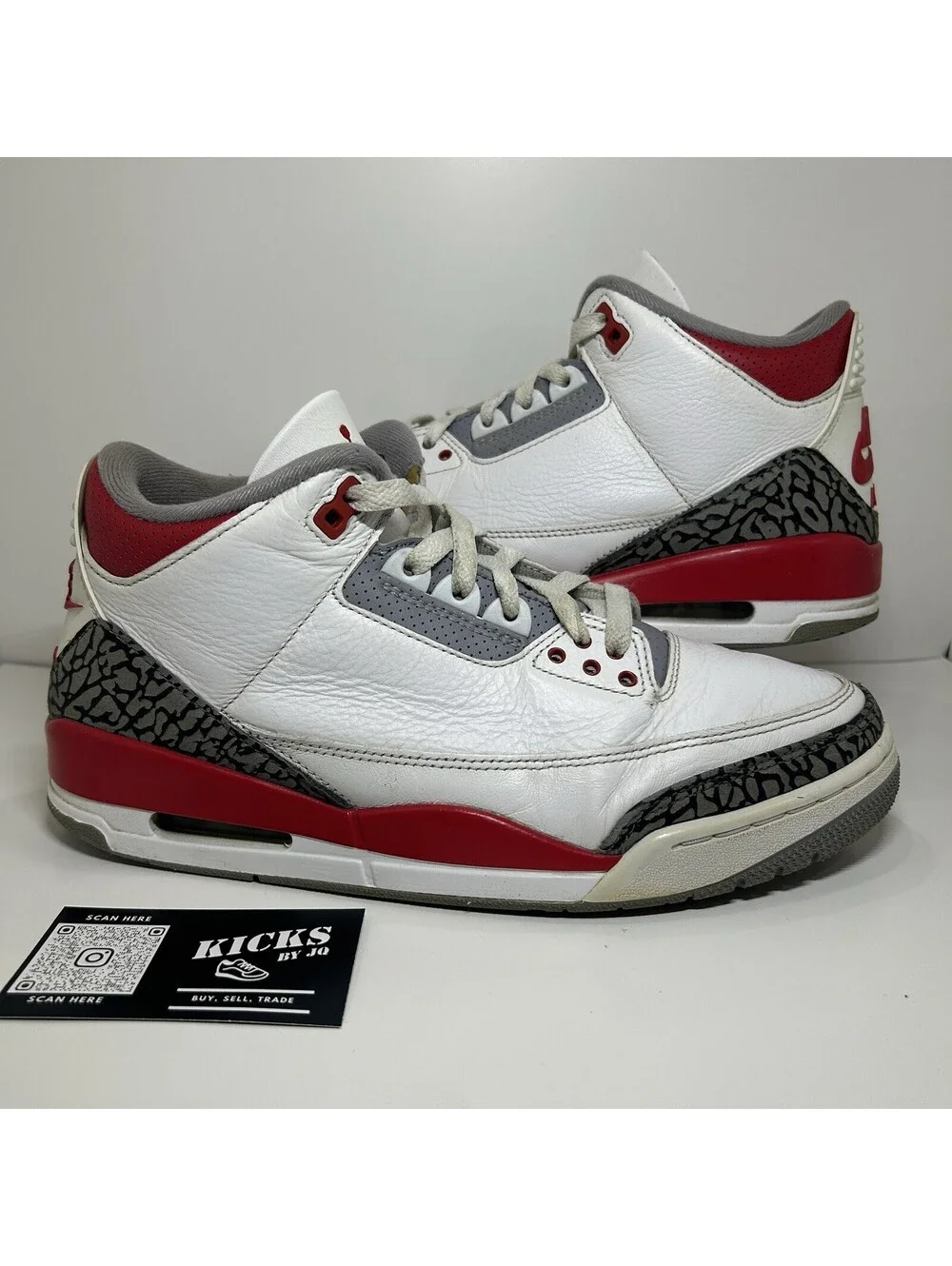 Air Jordan 3 Retro Fire Red 2022 - Size 9 - (DN3707-160)
